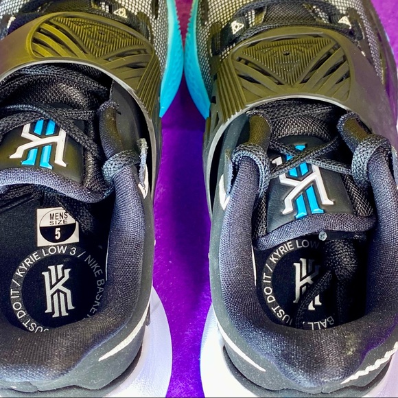 kyrie irving low 3 moon